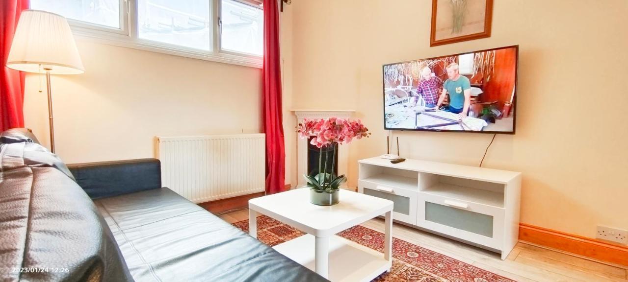 Apartament Flat 2, 6 Tauton Mews In Marylebone Londyn Zewnętrze zdjęcie